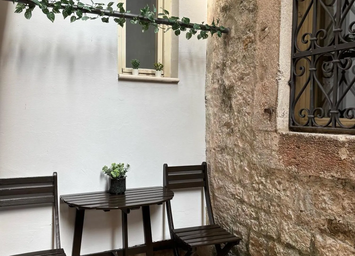 Palace Apartment سبليت