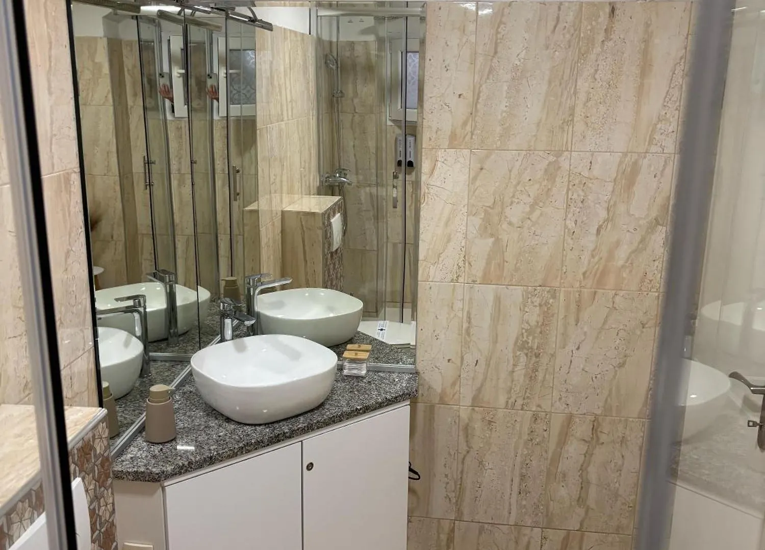 Palace Apartment سبليت
