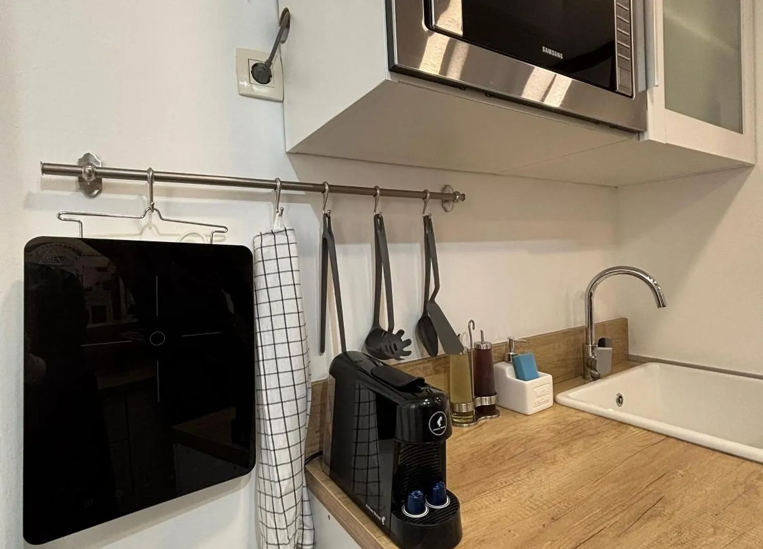 Palace Apartment سبليت